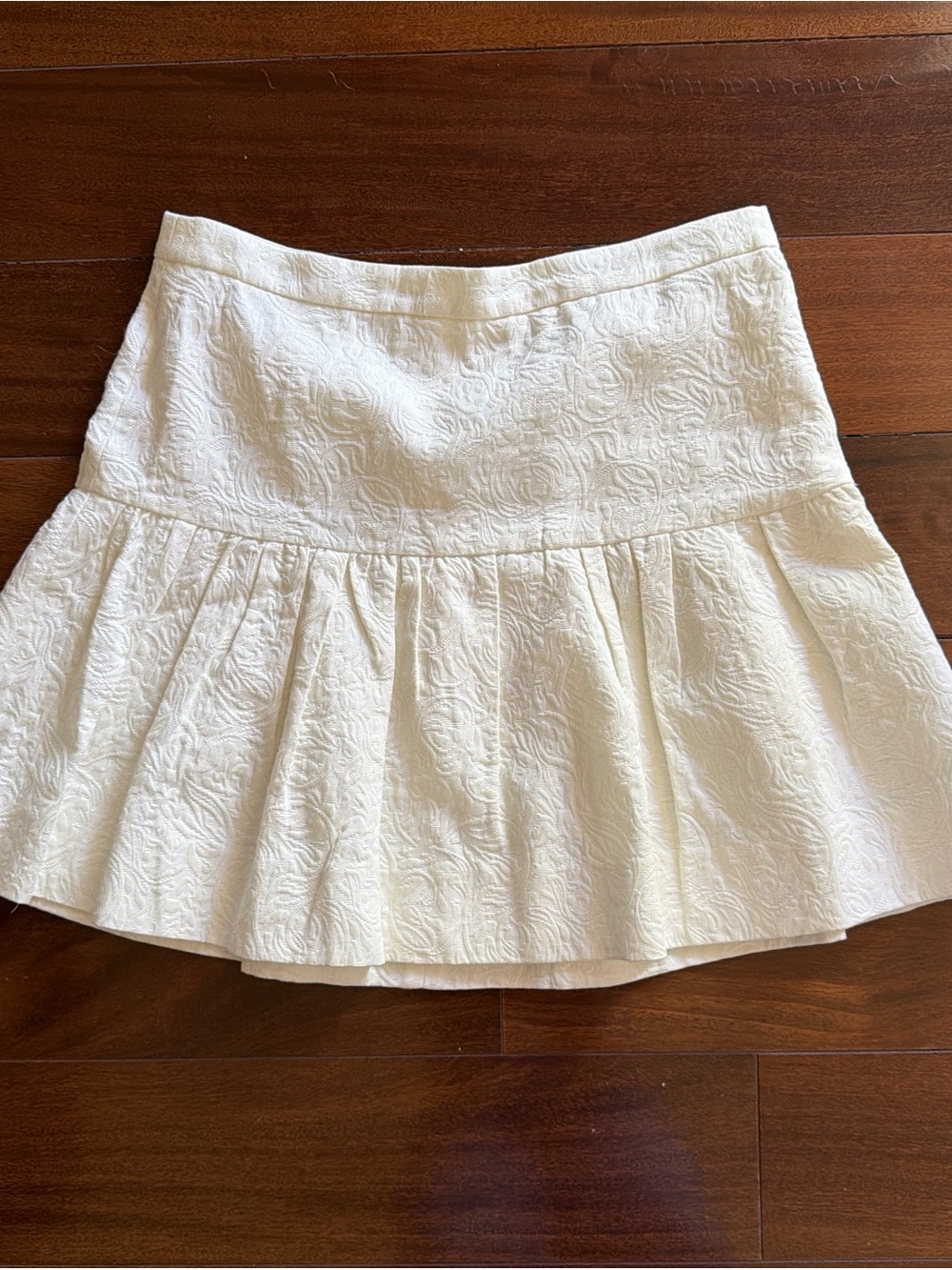 J Crew White Textured Pleated Ruffle Hem Women's Skirt